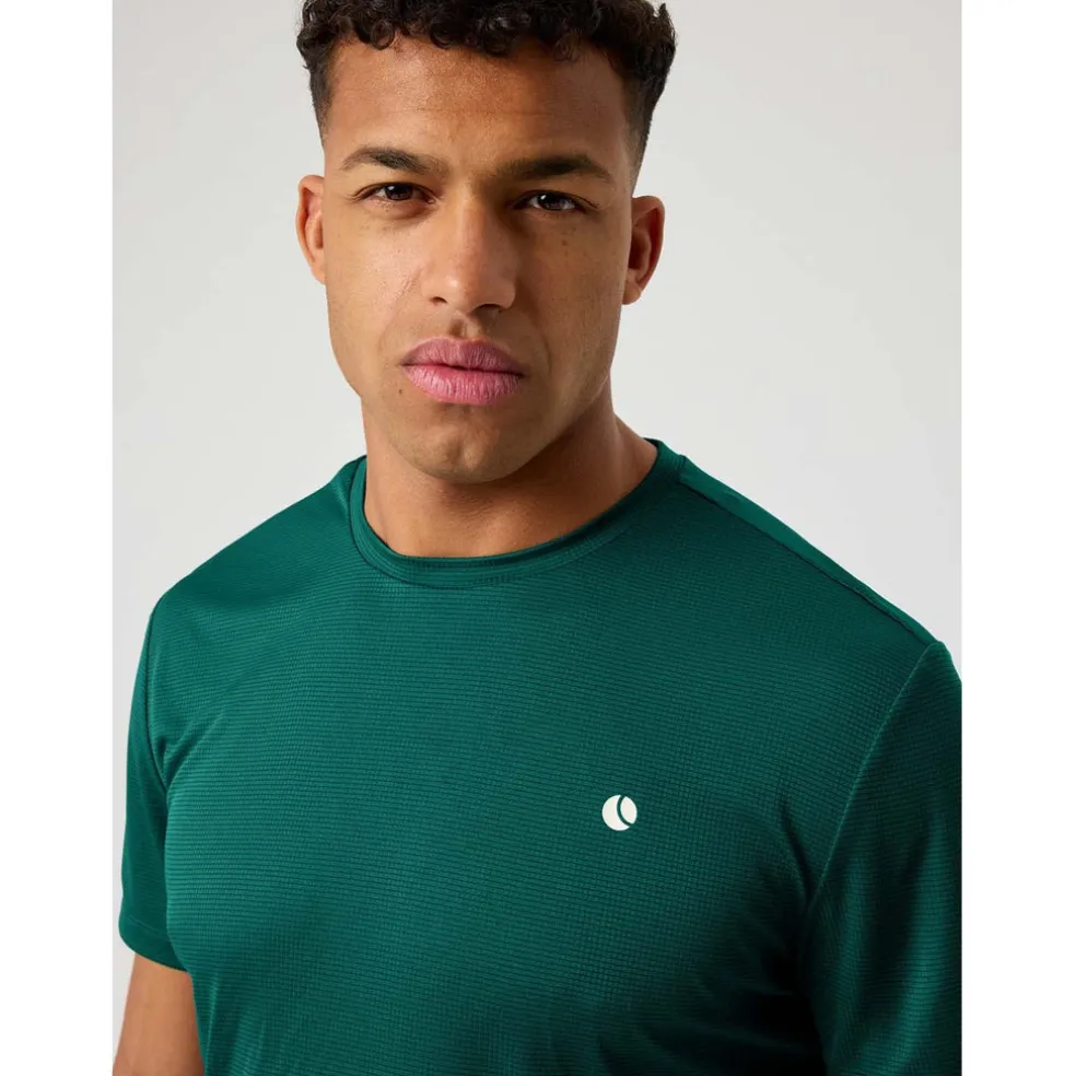 ace light t-shirt