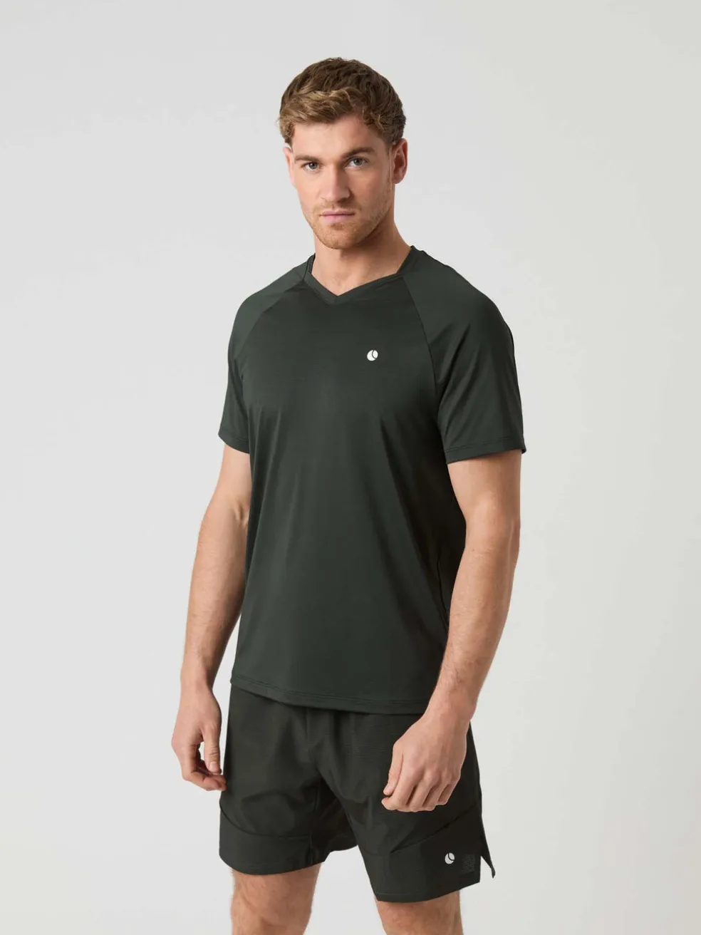 Ace V-neck T-shirt