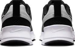 Air Max Nuaxis sneakers