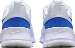 Air Max Nuaxis sneakers
