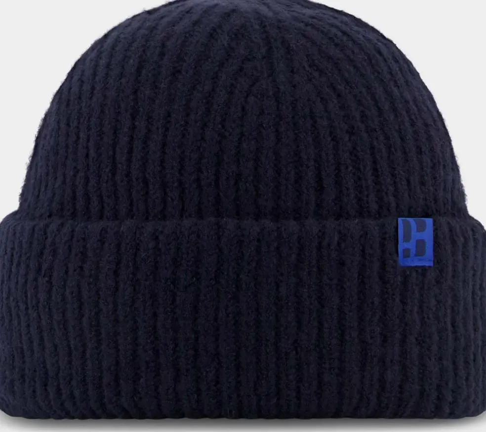 Arctic muts