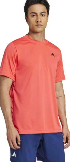 Club Tee