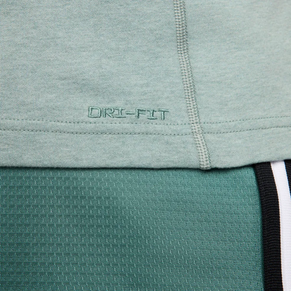 Dri-FIT Primary t-shirt