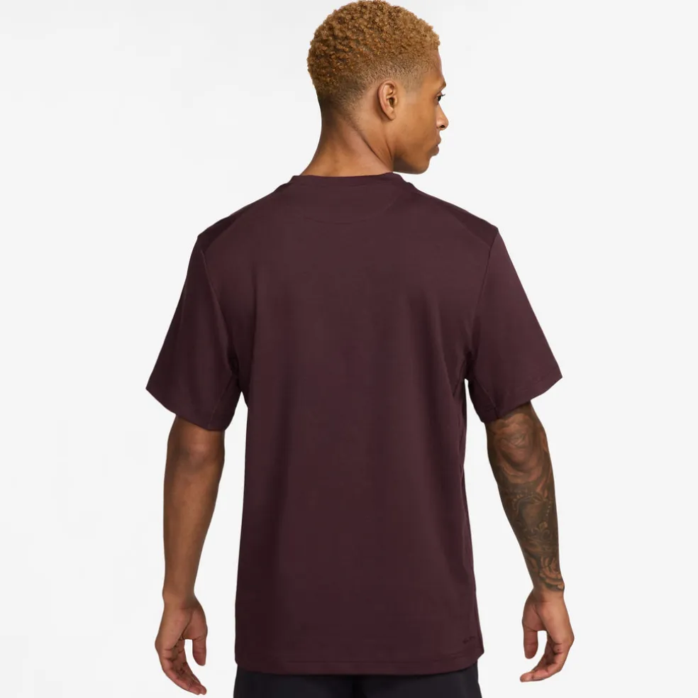Dri-FIT Primary t-shirt
