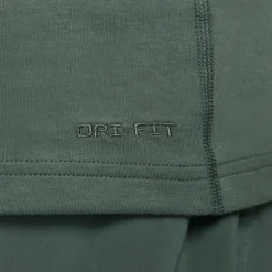 Dri-FIT Primary t-shirt