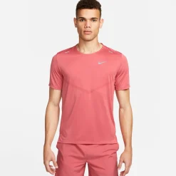 Dri-FIT Rise 365 t-shirt