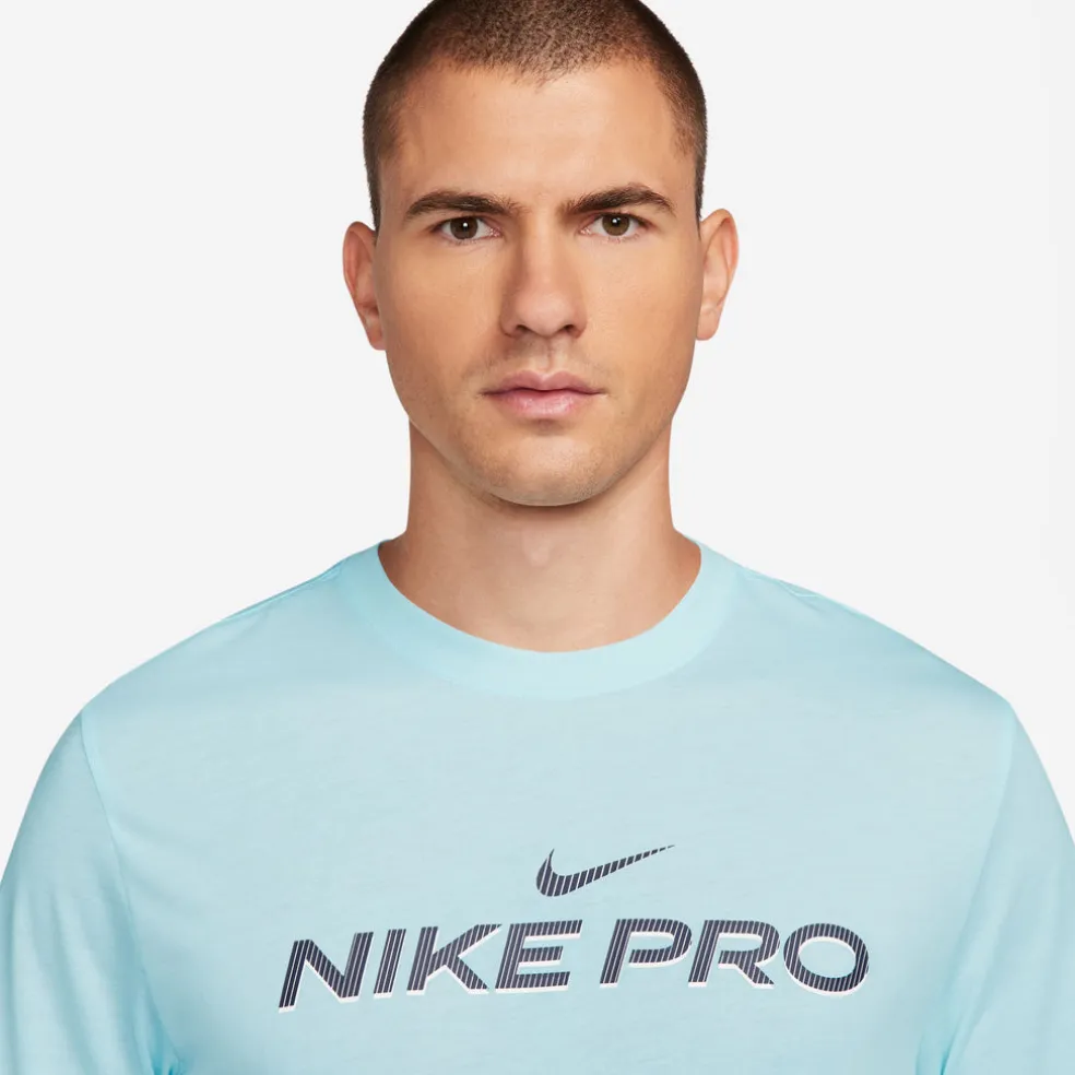 Dri-FIT shortsleeve shirt