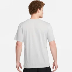 Dri-FIT shortsleeve shirt