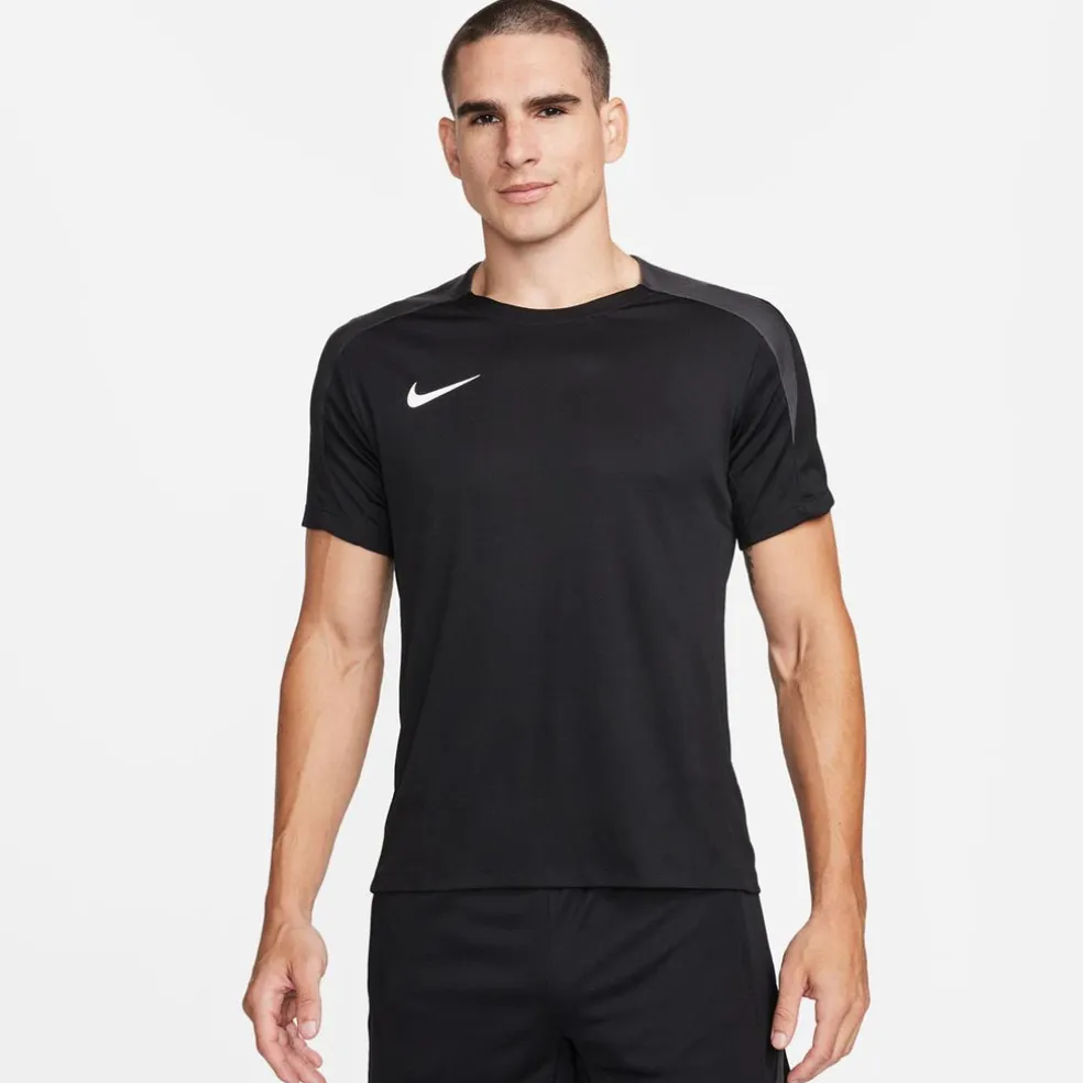 Dri-FIT Strike shirt