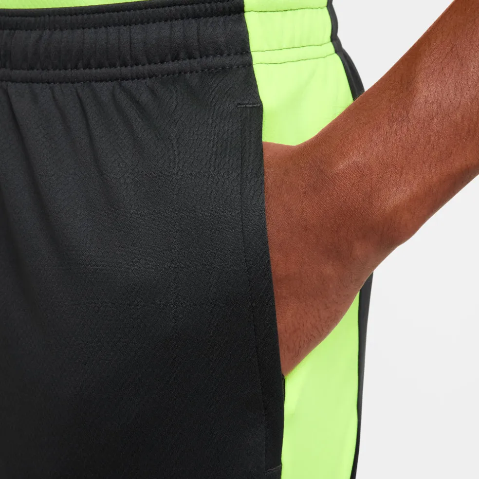 Dri-FIT Strike short