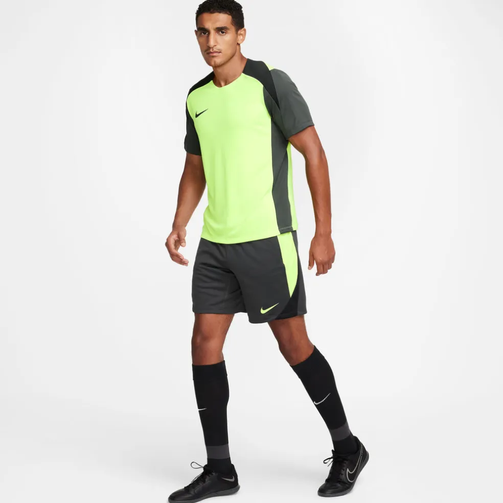 Dri-FIT Strike short