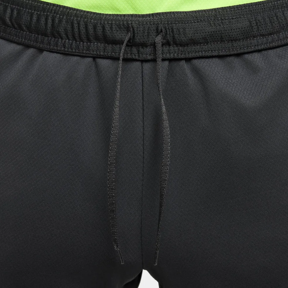 Dri-FIT Strike short