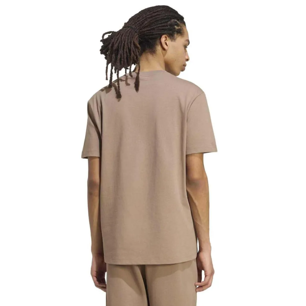 Essentials T-shirt