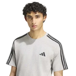 Essentials T-shirt
