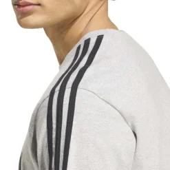 Essentials T-shirt