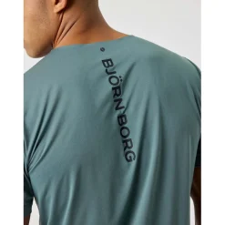 feather t-shirt