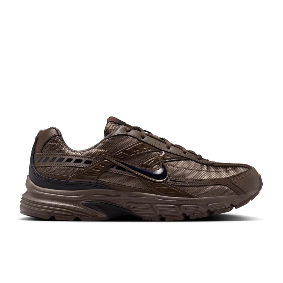 initiator schoenen