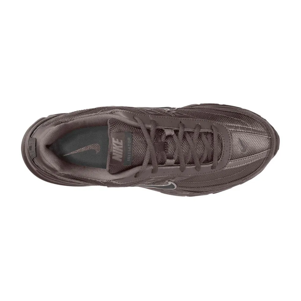 initiator schoenen