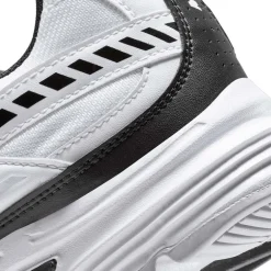 initiator schoenen