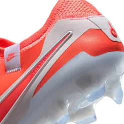 LEGEND 10 ELITE FG Nockenfußballschuh