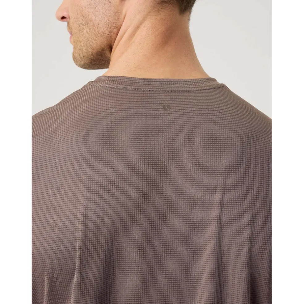 light t-shirt