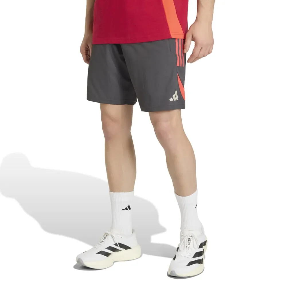 Liverpool FC Tiro 25 Competition Downtime Short