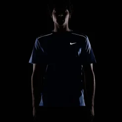 Miler Dri-FIT hardlooptop met UV-bescherming