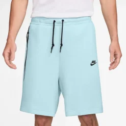 M Nk Tch Flc Short Shorts