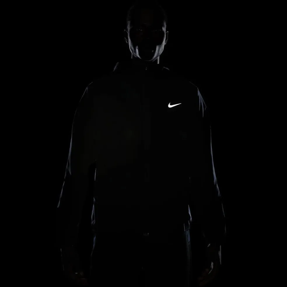 nike dri-fit form men's hooded fitn