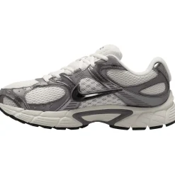 Nike V5 Rnr