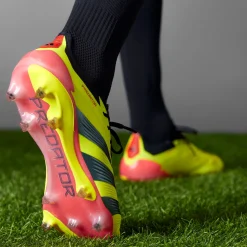Predator 24 Elite Low FG voetbalschoenen