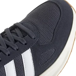 Run 84 sneakers
