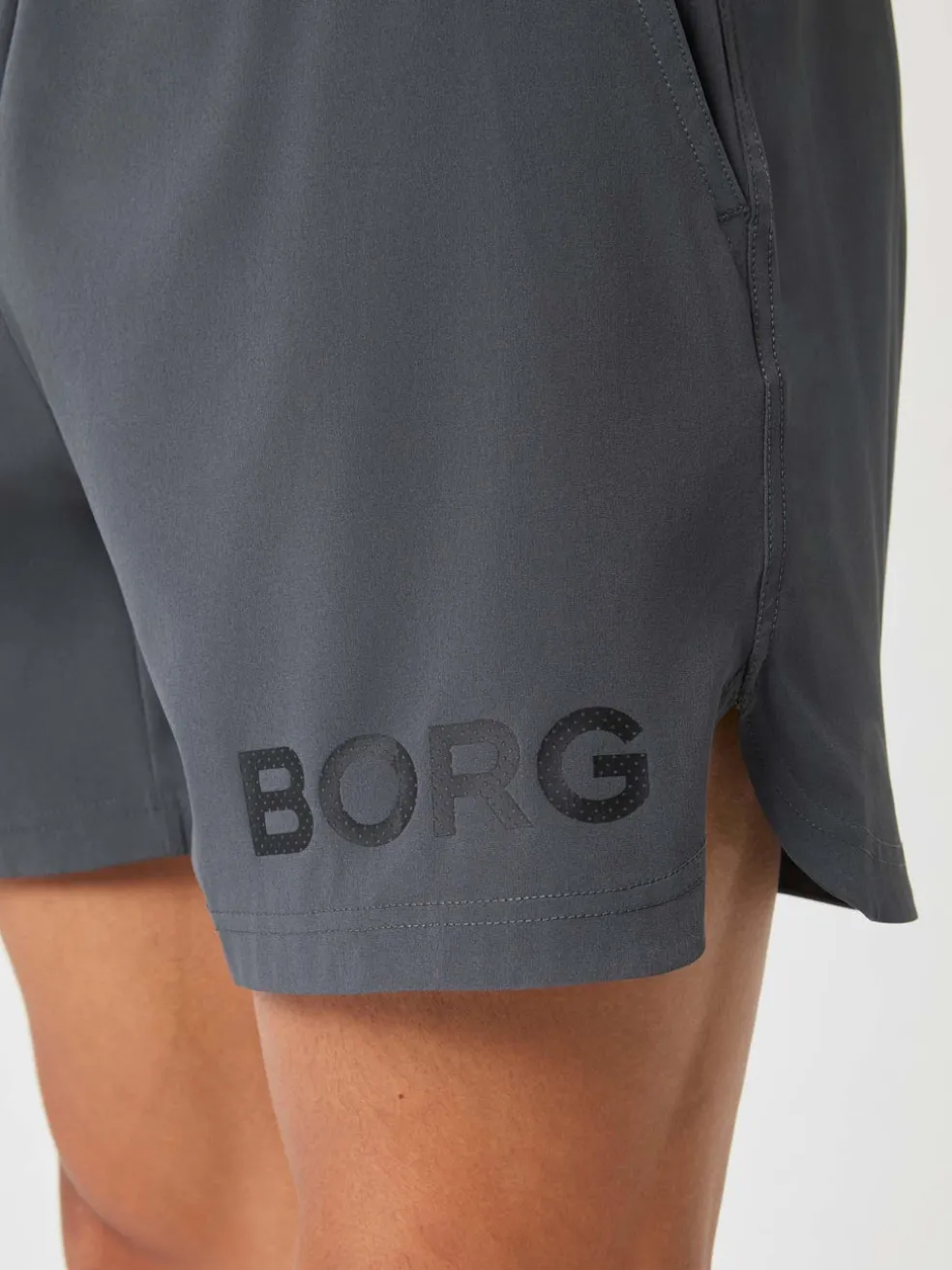 6" shorts