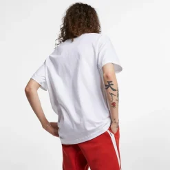 Sportswear Club T-shirt
