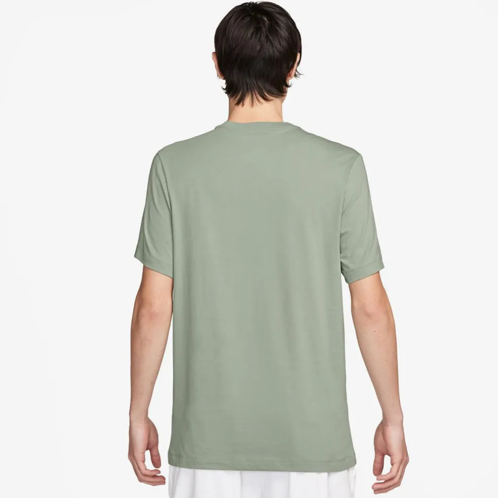 Sportswear Club T-shirt