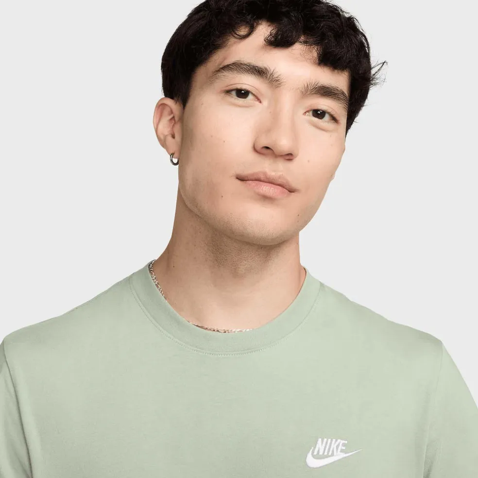 Sportswear Club T-shirt