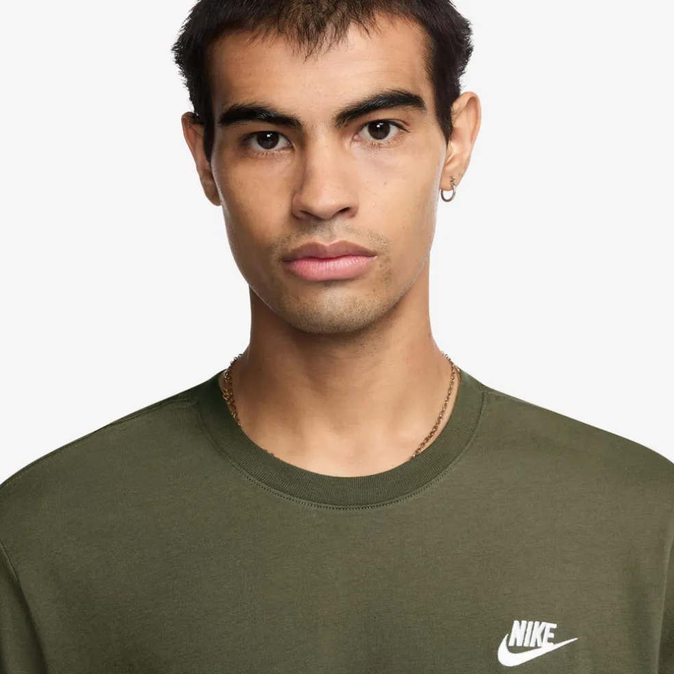 Sportswear Club T-shirt
