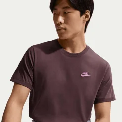 Sportswear Club T-shirt