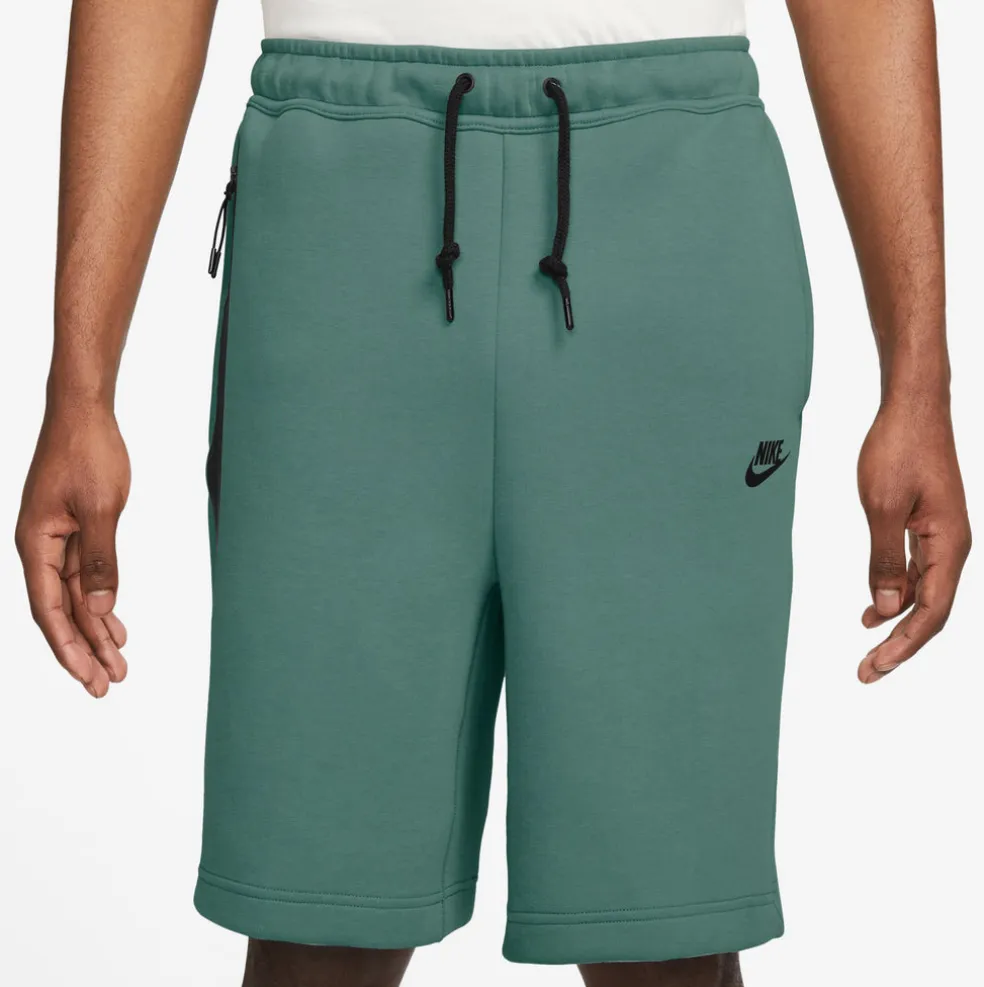 Sportswear Tech Fleece short