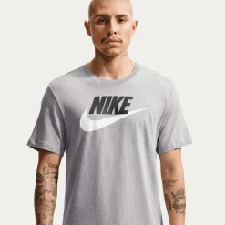 sportswear t-shirt