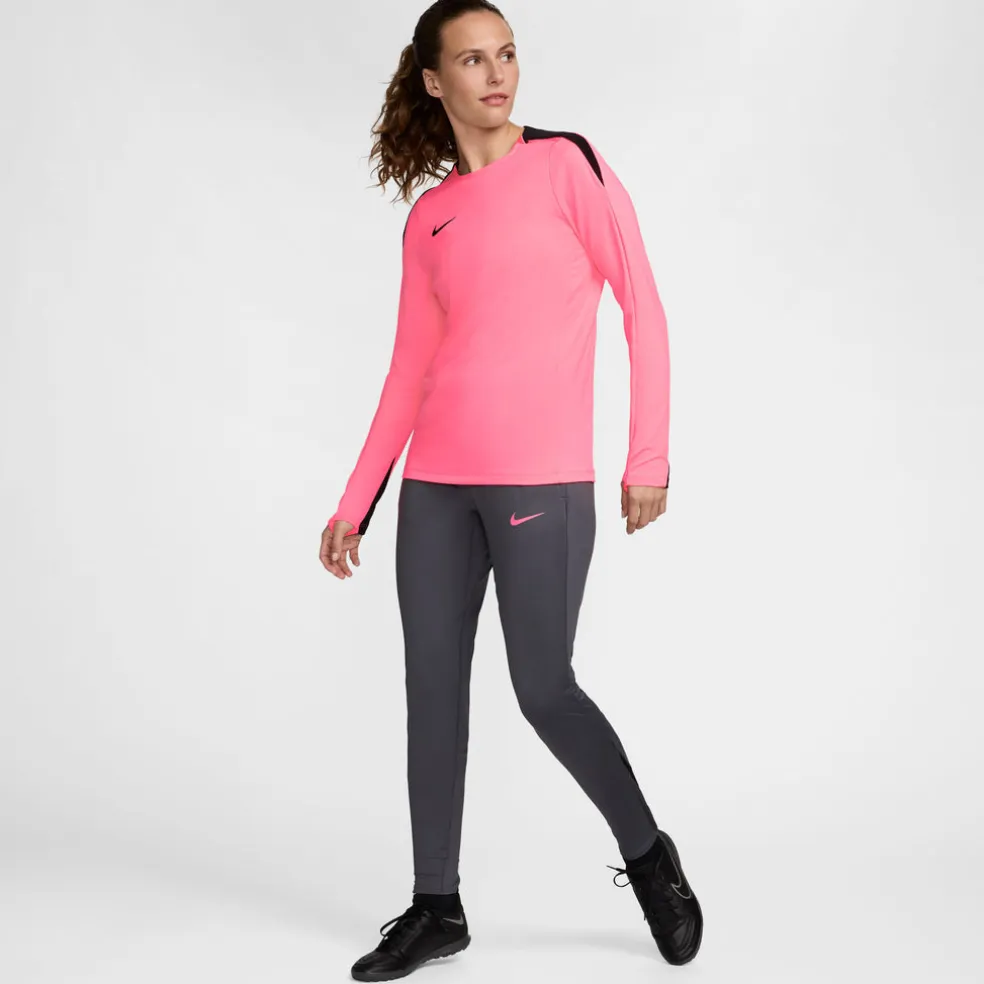 Strike longsleeve top
