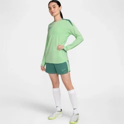 Strike longsleeve top