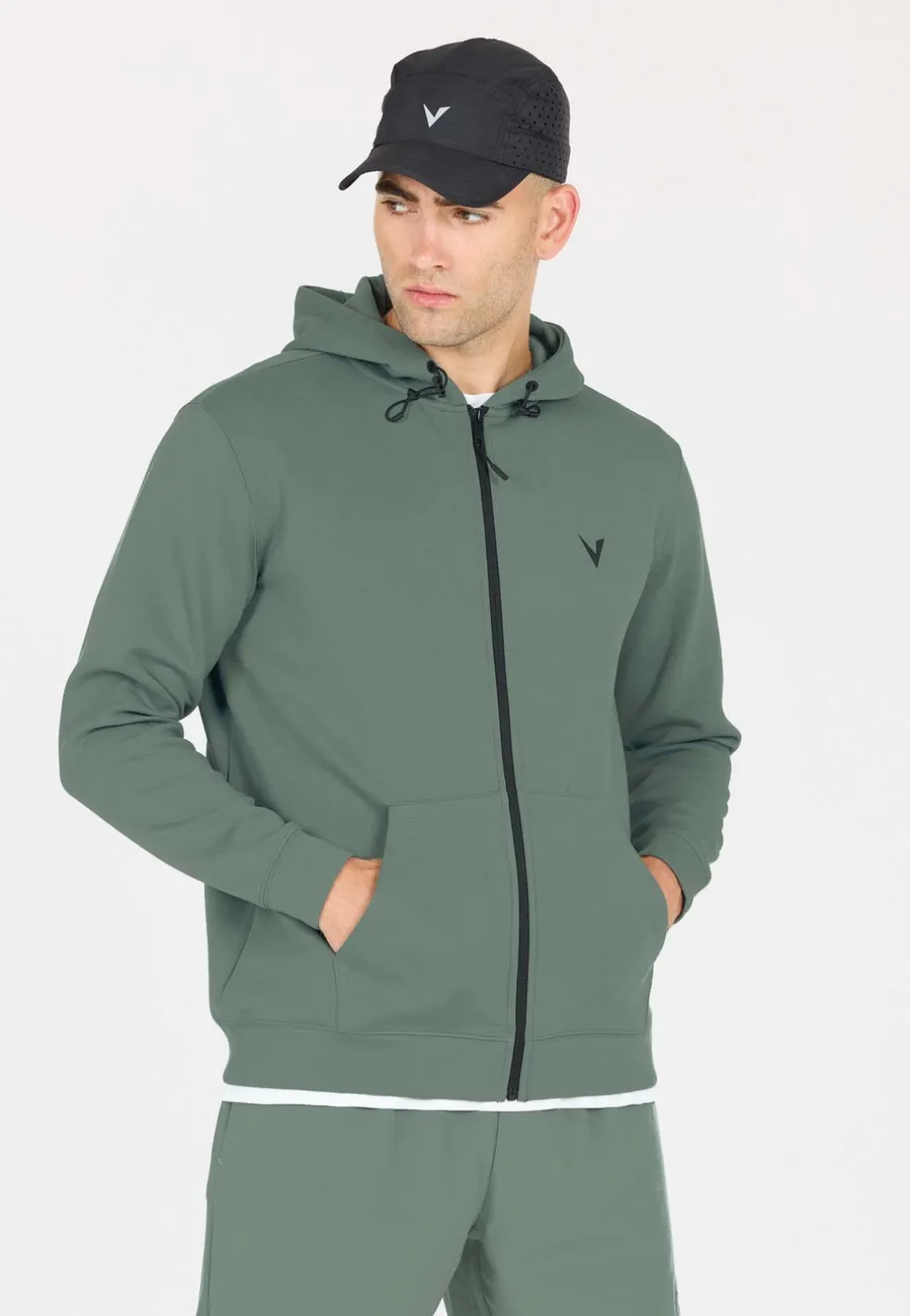 Taro M Technical Full-zip Hoody