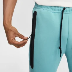 Tech Fleece broek