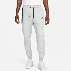 Tech Fleece broek