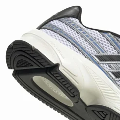 technochaos 2000 schoenen