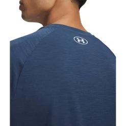 Tech Textured-shirt