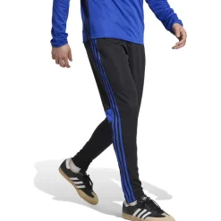 Tiro 25 Essentials Training Broek