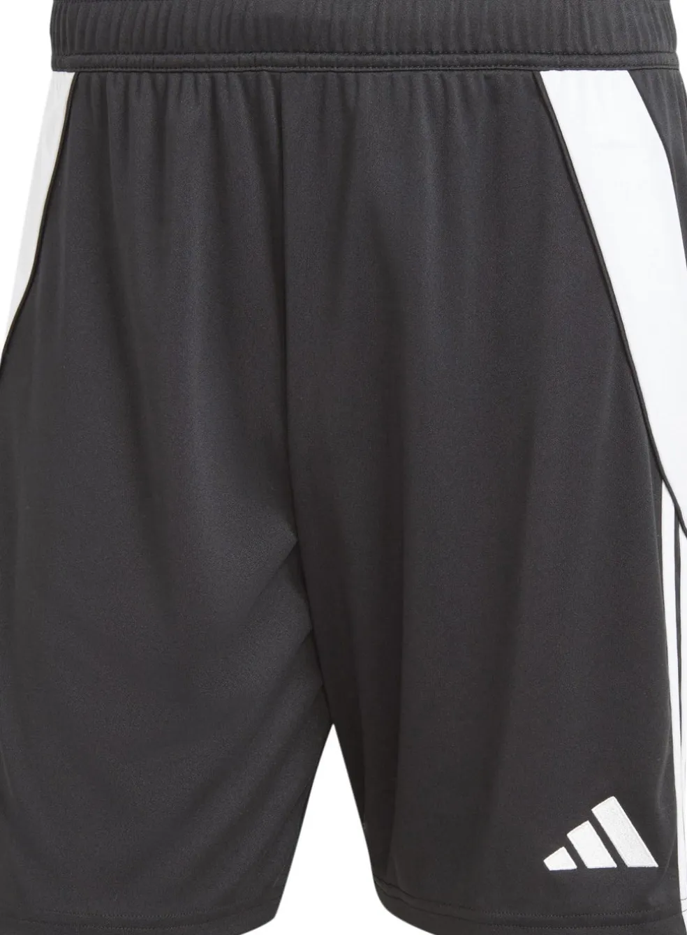 Tiro 24 Short