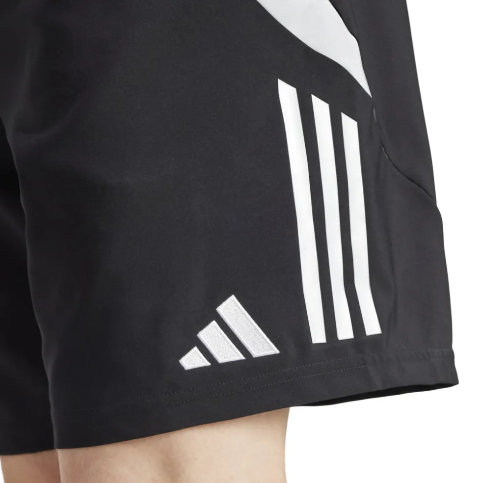 Tiro 24 Short